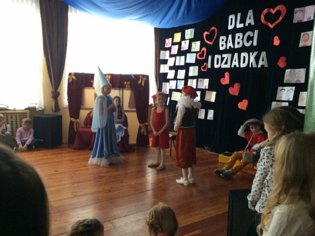 Dzień Babci i Dziadka - szkoła podstawowa