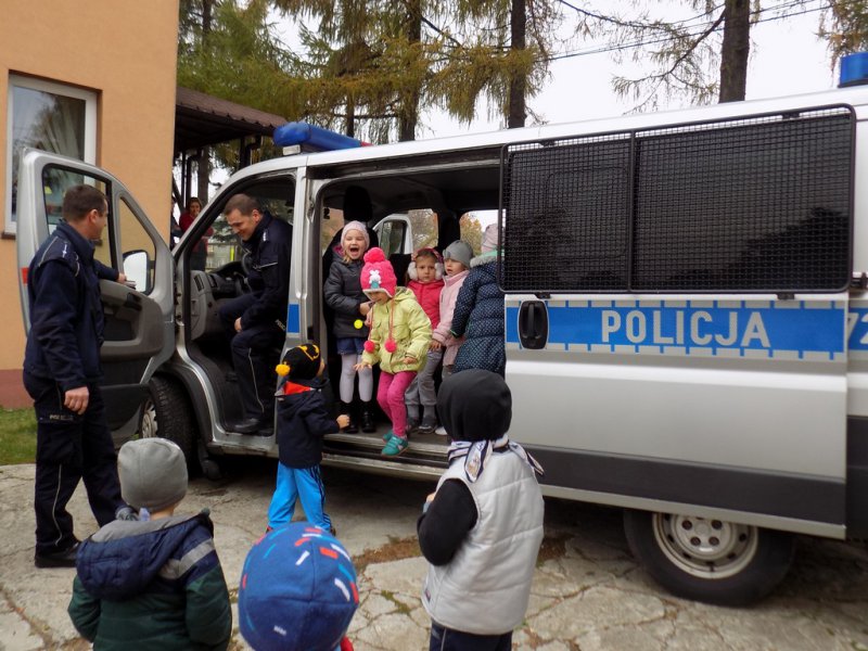 Przedszkole - spotkanie z policjantami
