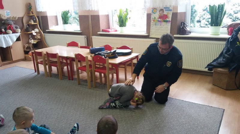Przedszkole - spotkanie ze strażą