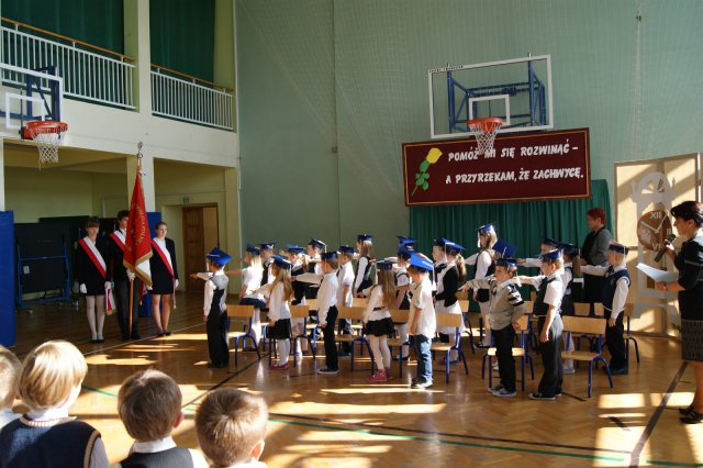 Dzień Edukacji Narodowej    Ślubowanie
